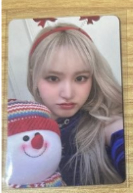 아이브 싸웨 크리스마스 포카, 리즈