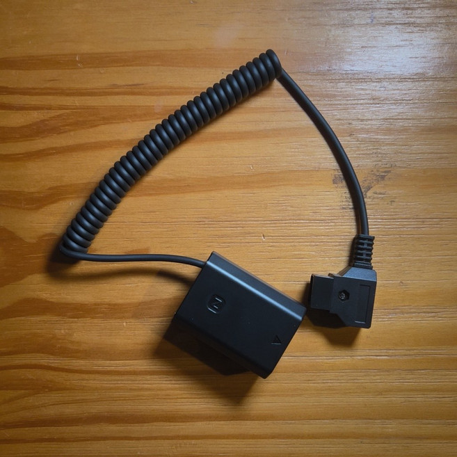 F550 FZ100 假電 DC in V掛 轉接器, 1個, FZ100 接 B口