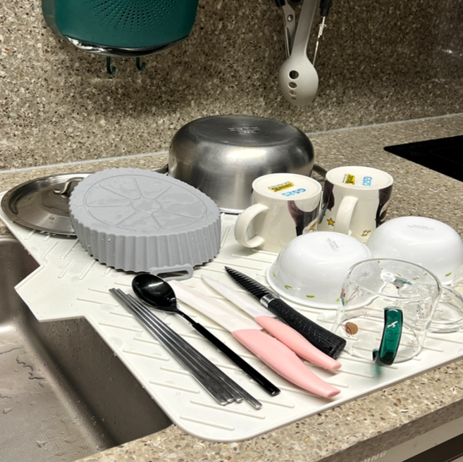 아마폴라 특대형 물빠짐 식기건조매트 실리콘 드라잉매트, 퓨어 화이트, 1개, 1단