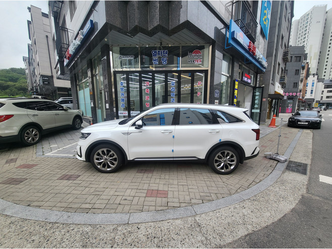 시흥 목감 블락포디 스카이블루 전면 열차단 썬팅 시공 예약금