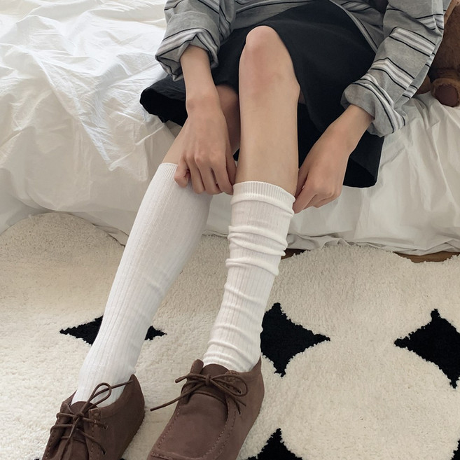 블루씨티 델리 베이직 골지 컬러 무지 니삭스 롱 양말