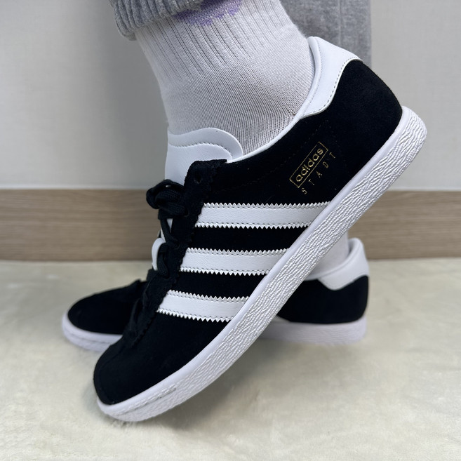 아디다스 STADT 슈타트 남성여성 블랙 오리지널 스니커즈 운동화 눈꽃장갑 증정