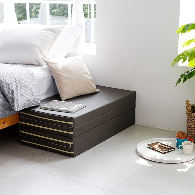 더블샵 옷장수납가능한 듀얼PU 4단 접이식 매트리스