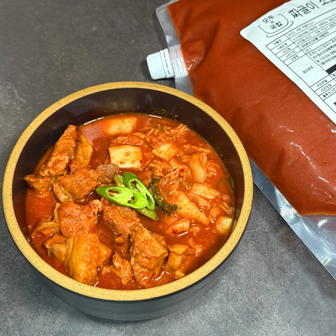 모두의국밥 짜글이 소스 3kg 볶음용 조림용 매콤양념장 식당업소용, 1개