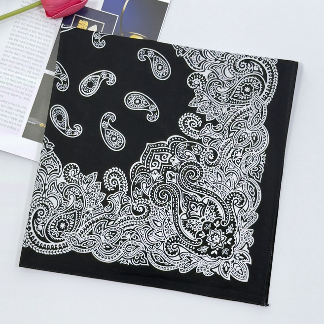 이든테라스 22칼라 페이즐리 반다나 국산 면 스카프 등산 캠핑 단체 손수건