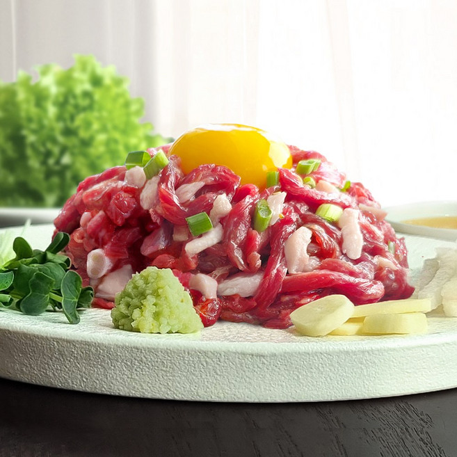 마장동에서 작업한 국내산 소고기 차돌박이 육회 + 간장맛소스 신선 썰어서 냉장, 1개, 200g