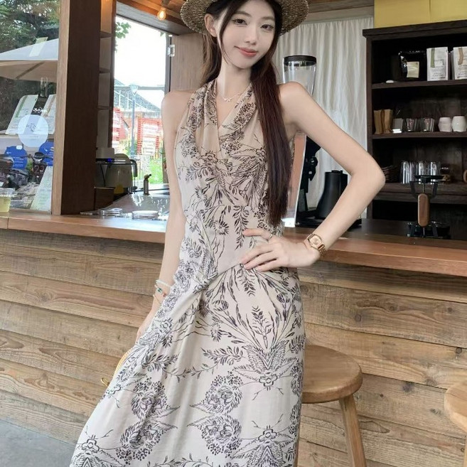 夏季度假風交叉綁帶掛脖水墨畫無袖長版連衣裙