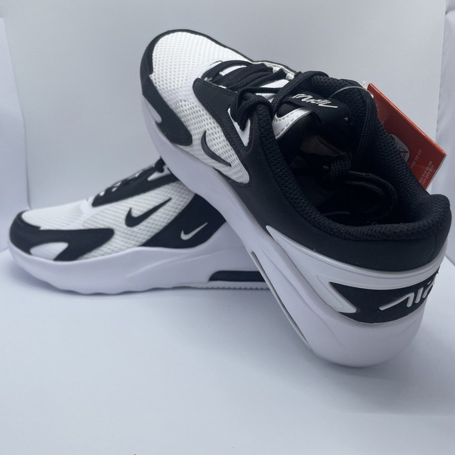 나이키 에어맥스 볼트 여성 운동화