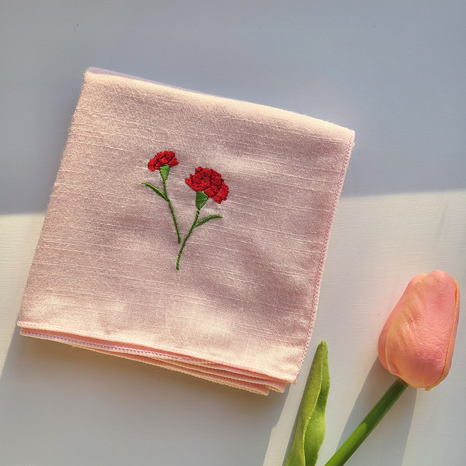 어버이날 스승의날 카네이션 자수 손수건 가정의달 엄마 아빠 할머니 할아버지 선생님 선물