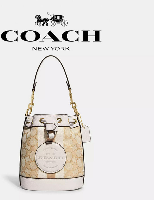 5위 - 코치 미니 뎀프시 버킷백 크로스백 Mini Dempsey Bucket Bag C8322, 1개, 화이트
