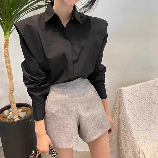 여자 화이트 파워숄더 긴팔 블라우스 디자인 셔츠 탑