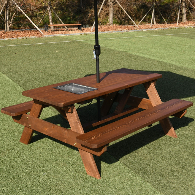 엉클트리 100% 통원목 바베큐그릴 일체형 야외 테이블 (튼튼한 볼트락 체결), 일체형[바베큐형] 월넛색 4인용