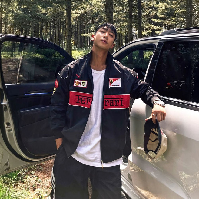 스쿠데리아 페라리 F1 자켓 레이싱 르클레르 샤를