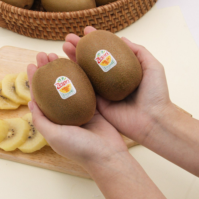 제스프리 황금 골드키위 뉴질랜드산 중대과 실속형 후숙과일, 1개, 중대과 10입 1kg 내외