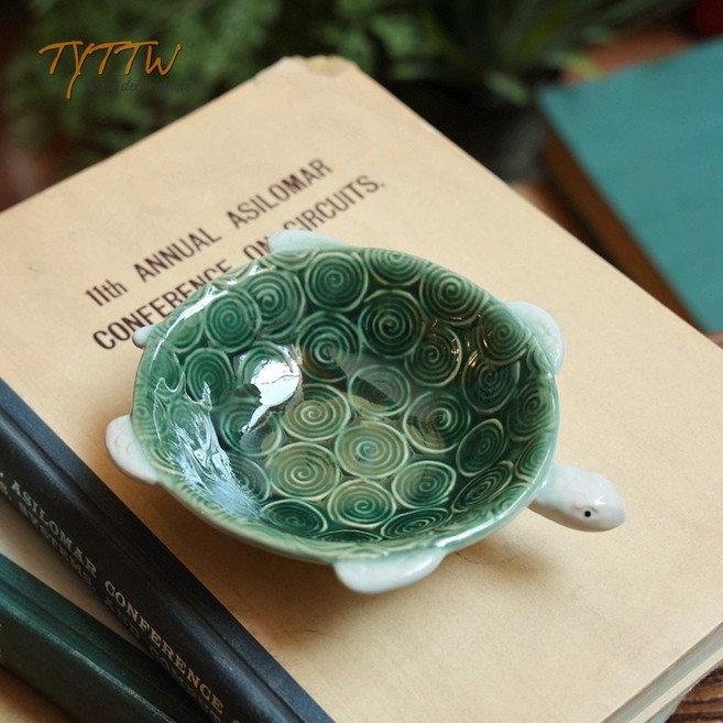 burks 귀여운 컬러 유약 도자기 장식품 작은 거북이 대야 열쇠 사탕 쟁반 재떨이 가구 장식품 공예품