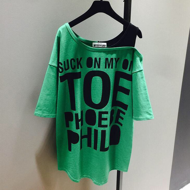 여름 신품 배색 레터링 오프숄더 반팔티셔츠 루즈핏 빅사이즈 롱티 여성 캐주얼 데일리복