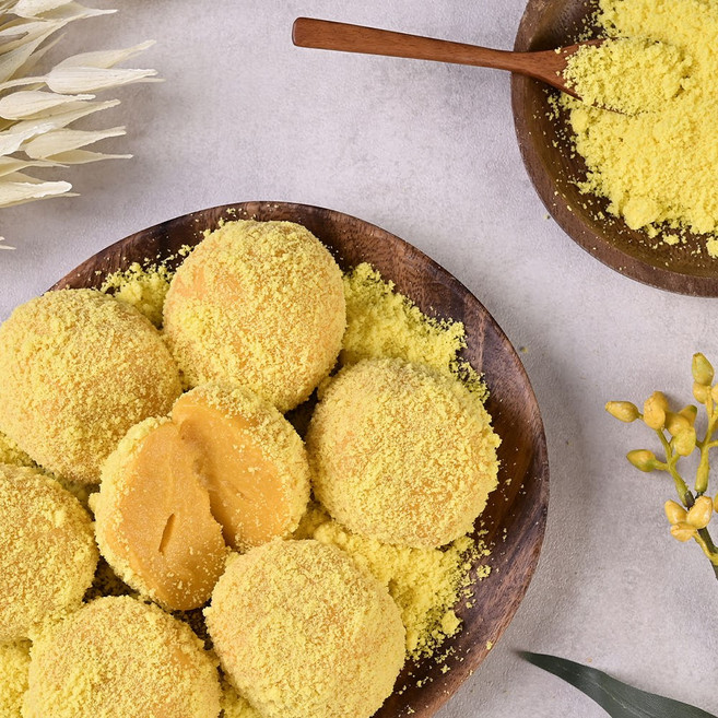 집에서먹자 당일생산 당일배송 굳지 않은 카스테라가루 호박 인절미, 10개, 100g