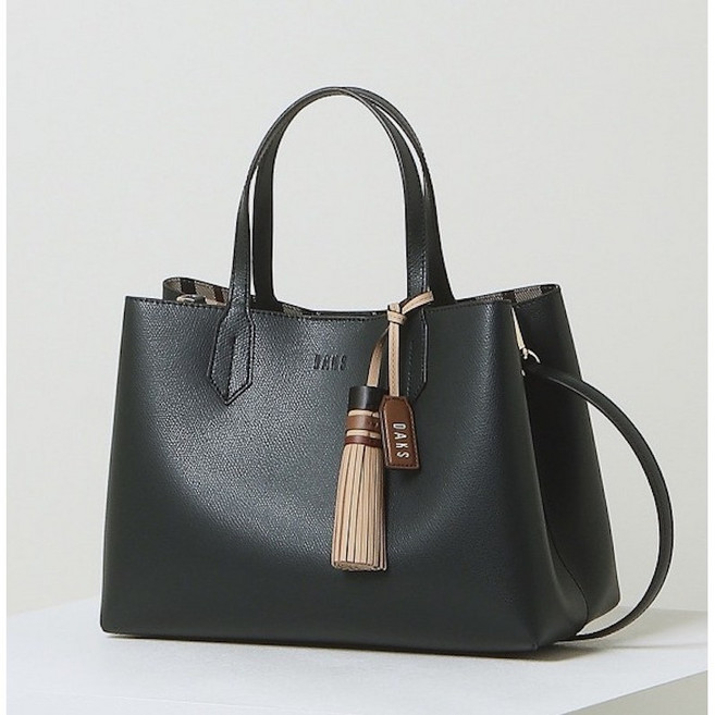 닥스 블랙 단색 소가죽 토트백 WCBA1F361