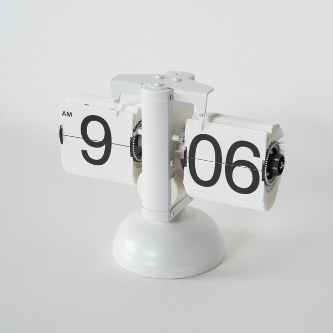 바이에스컴퍼니 바이에스컴퍼니 레트로 플립 인테리어 탁상시계, 화이트+화이트