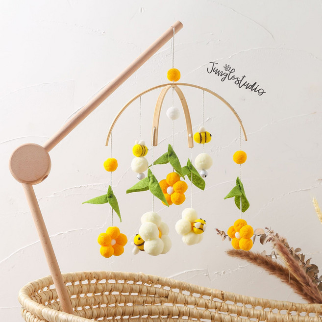 [정글스튜디오] 꿀벌시리즈 신생아 아기 침대 모빌 유모차 모빌 아기방 꾸미 우드 원목 모빌