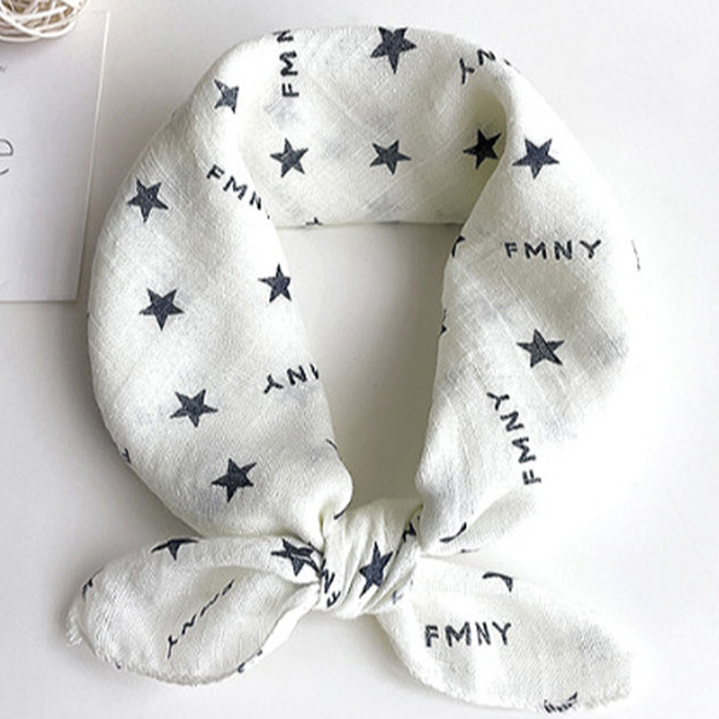 1+1 유아 아동 쁘띠스카프 빕 간절기 어린이 미니손수건 JUN팩토리 어린이집 답례품 유치원 행사품 생일선물, 1개, 별패턴II-화이트2P