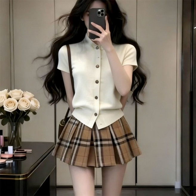 여성투피스 반팔티 + 스커트 반팔 니트셔츠 체크 플레어 미니스커트 세트업 여름 캐주얼 데일리 여성세트 SDF26040624 43