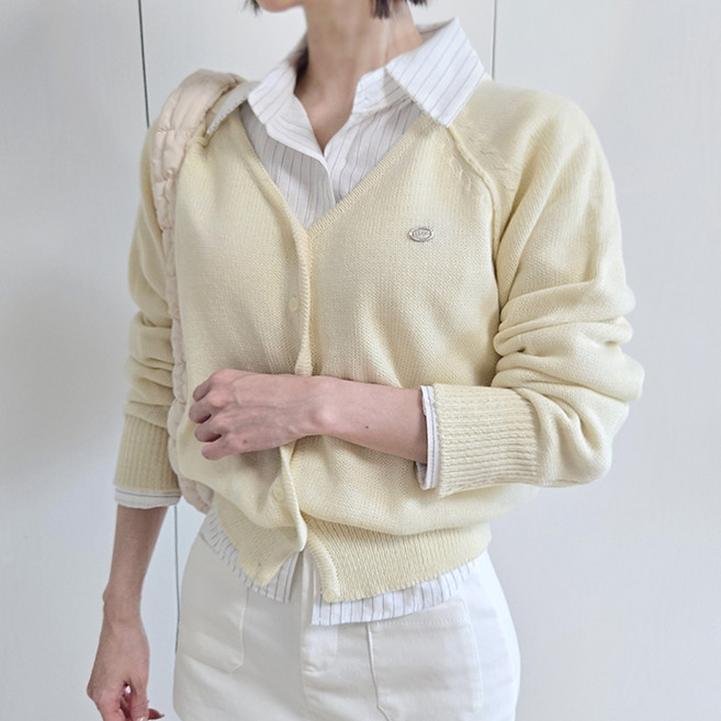 피키랩 팬던트 브이넥 나그랑 파스텔 니트 가디건 심플 베이직