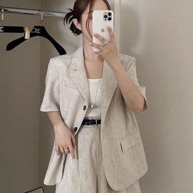 한국스타일 빈티지 기질 정장세트 루즈핏 반팔 정장자켓 + 캐주얼 와이드 반바지 세련된 직장인 오피스룩 모임룩 상하투피스