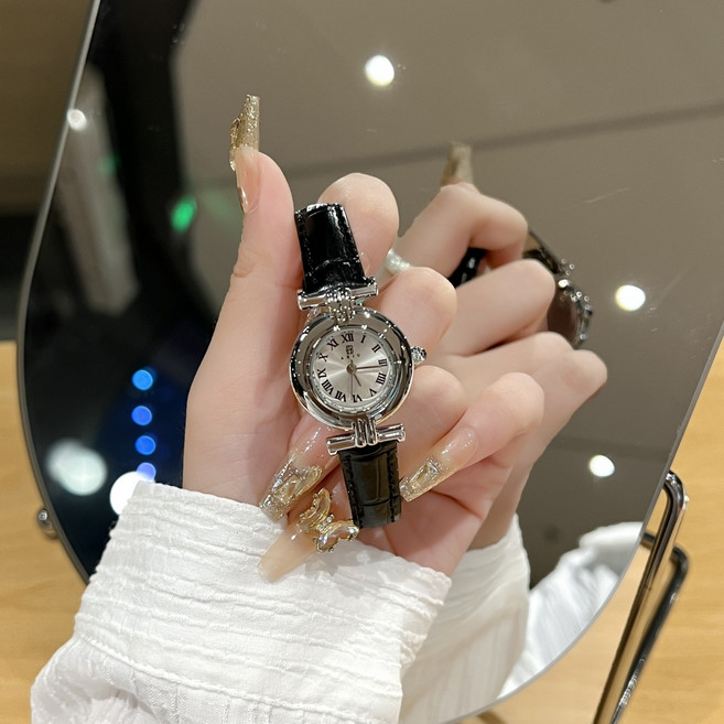 노아 여성 가죽 손목 시계 심플 고급 캐주얼 패션