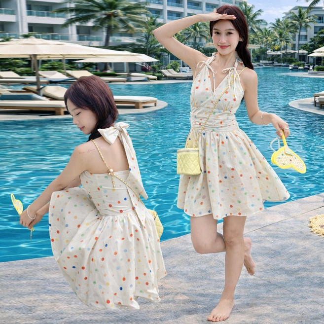 【梨卡】隔日到貨 兩件式泳裝 泳衣 比基尼 海邊泳裝 可愛風泳衣 度假泳裝 顯瘦泳衣 夏天泳裝 FC162, 如圖色