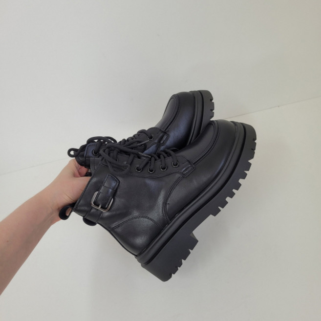 스텔라 레이스업 통굽 워커 (6cm 2color)