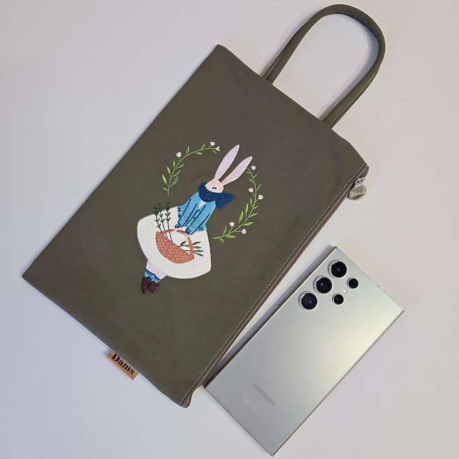 귀여운 토끼 자수 손목 손잡이 스트랩 나일론 파우치 DRAWRI