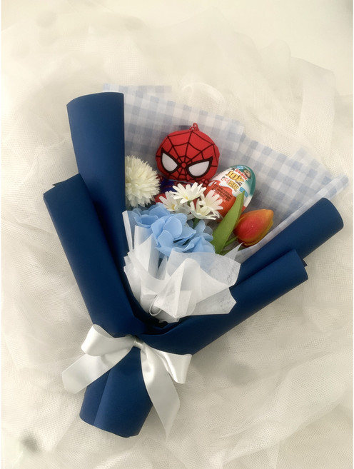샤이니벌룬 마블 어벤져스 킨더조이 조화 꽃다발 졸업식 입학식, 남색 포장, 스파이더맨