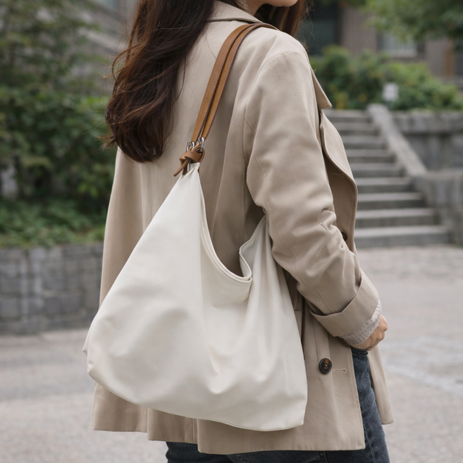 가벼운 나일론 숄더백 데일리 심플 무지 빅백 여성가방