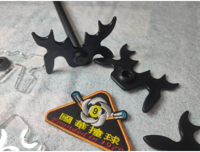 【國華撞球】輔助桿頭架桿器 精準定位提升擊球準確性 各式撞球桿適用, 黑色鹿角式, 1個