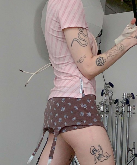 SCULPTOR Cottage Garter Belt Skort Brown