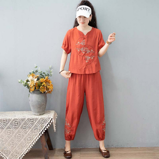 엄마용 복고풍 텐셀 세트 중년 여성용 여름 투피스 세트 빅사이즈 수놓기 디자인 텐셀 면마 소재 통기성 시원하고 편안 다양한 체형 복고풍 디테일 우아한 분위기