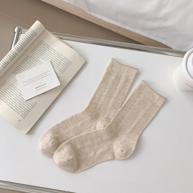 AYTA愛搭 薄款透氣網眼中筒女襪 素色百搭舒適