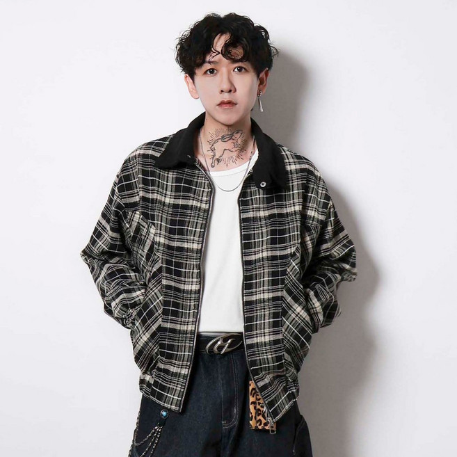 Old Money 老錢短寬BoxyFit方塊格紋夾克