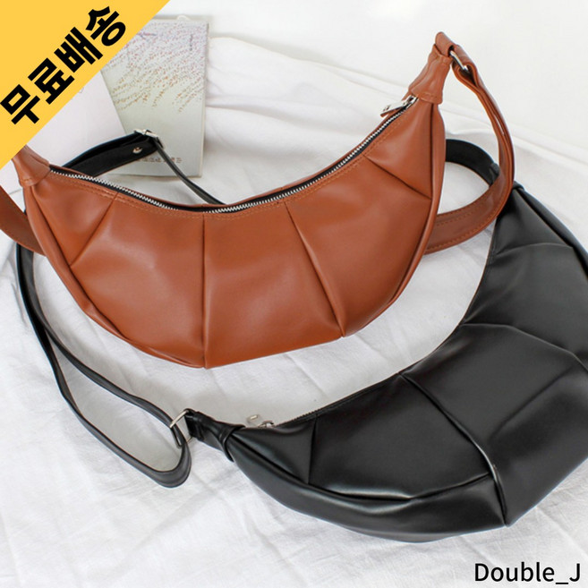 더블제이 크로와상백 반달가방 크로스백 심플 데일리슬링백 여행 미니백