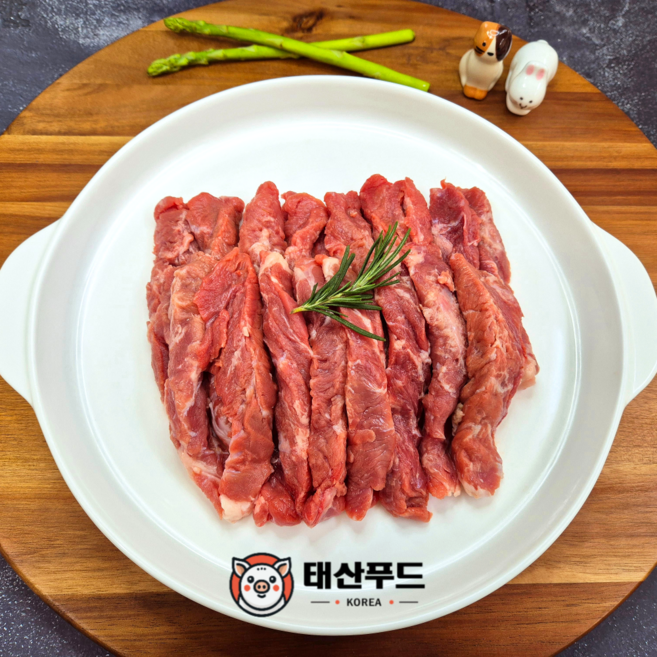 태산푸드 국내산 김해 돼지 뒷고기 특수부위 냉동 뽈살 300g 돼지뽈살, 1개