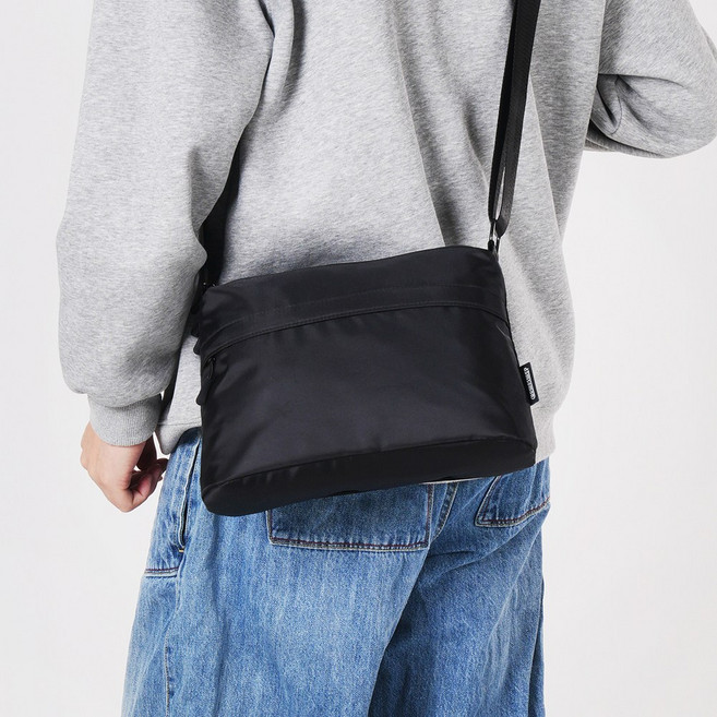 [담앤드솜 담솜온] 담오 크로스백 슬링백 메신저백 생활방수 여행용 힙색 남녀공용