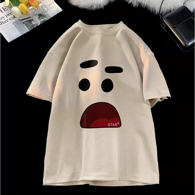 힙한 느낌의 귀여운 표정 프린트 기본 반팔 티셔츠