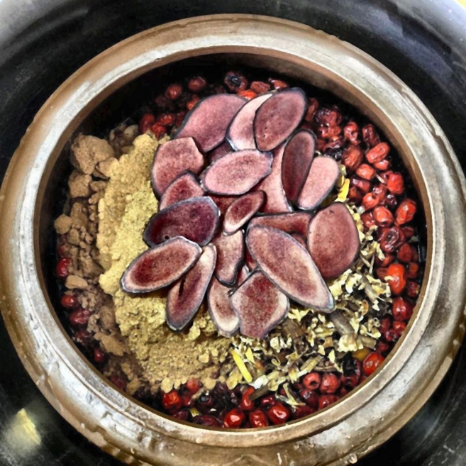 온 가족 면역력 강화! 굼벵이 녹용 프리미엄 건강즙 남녀노소 누구나! 건강한 생활을 위한 최고의 명품꽃벵이 굼벵이즙, 50개, 100ml