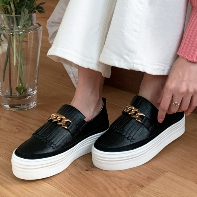 로버 여자 4cm 태슬 장식 슬립온 통굽 로퍼 단화