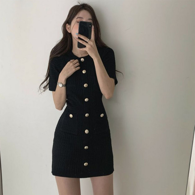 제이와이홀딩스 슬림핏 금장 버튼 미니 원피스