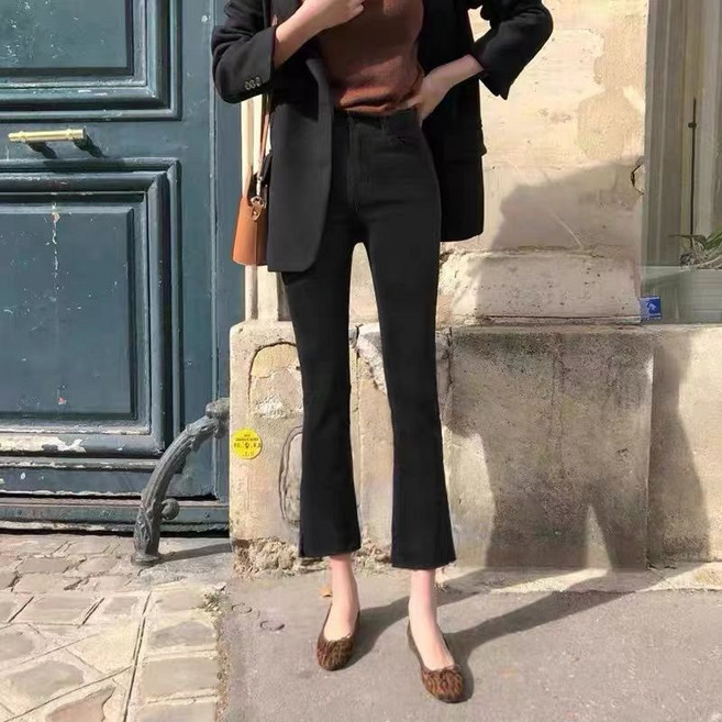 페이준 여성 봄철 세미 부츠컷 바지 키 작은 청바지 하이웨스트 날씬해 보이는 9부 부츠컷 바지 MR30035
