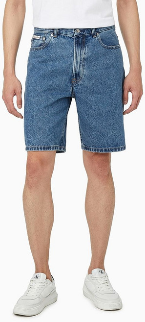 국내매장품 캘빈클라인 진 남성 스트레이트핏 90 s 미드블루 데님 쇼츠(4RB931G)