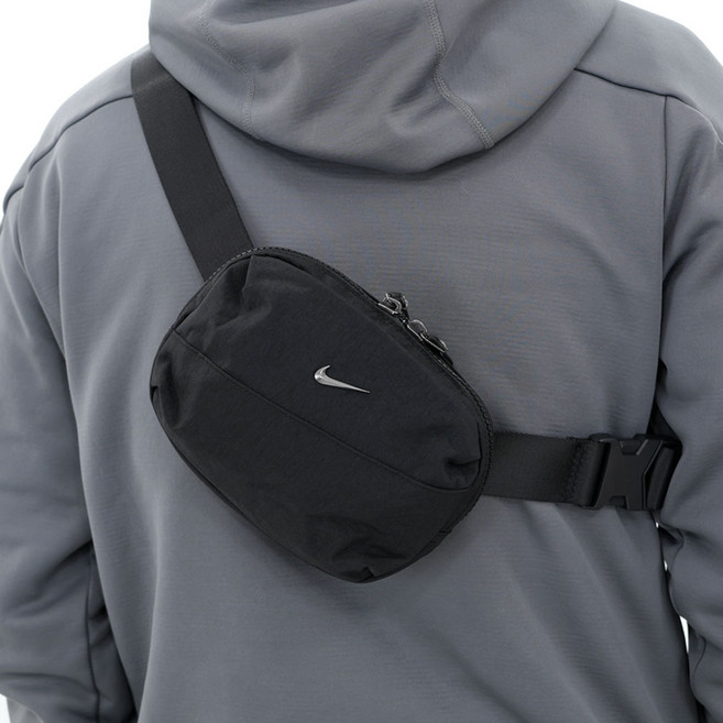 나이키 크로스백 공용 2L 슬링백 미니 크로스바디백 데일리 보조가방 휴대폰백 러닝 트레이닝 스몰 메신저 웨이스트백