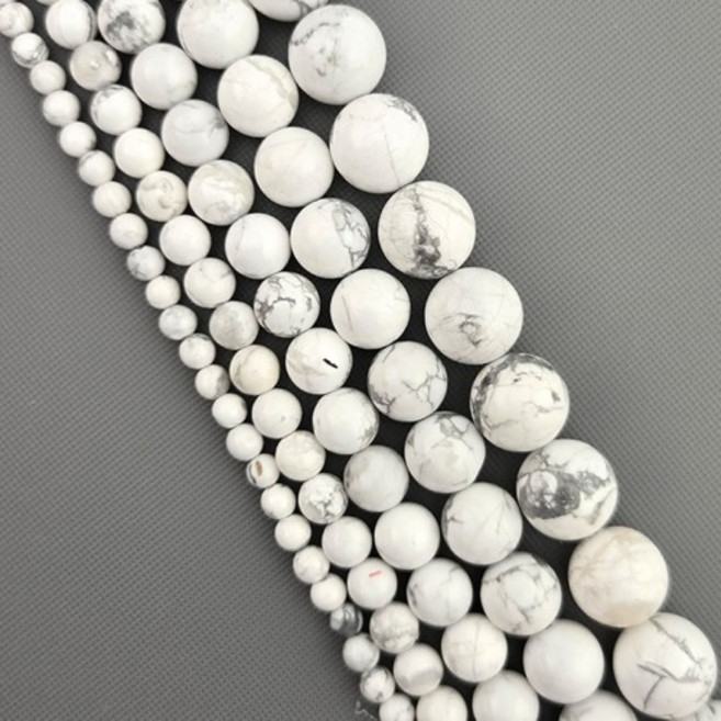 비즈톡 [J1-201-04]원석라운드 6mm 백송석 반줄